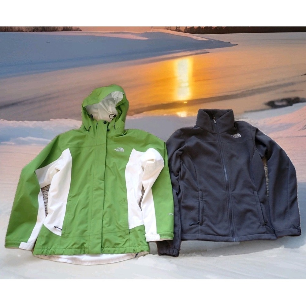 The North Face 3-in-1 Jacket Women Small Green Gray Excellent HyVent Triclimate